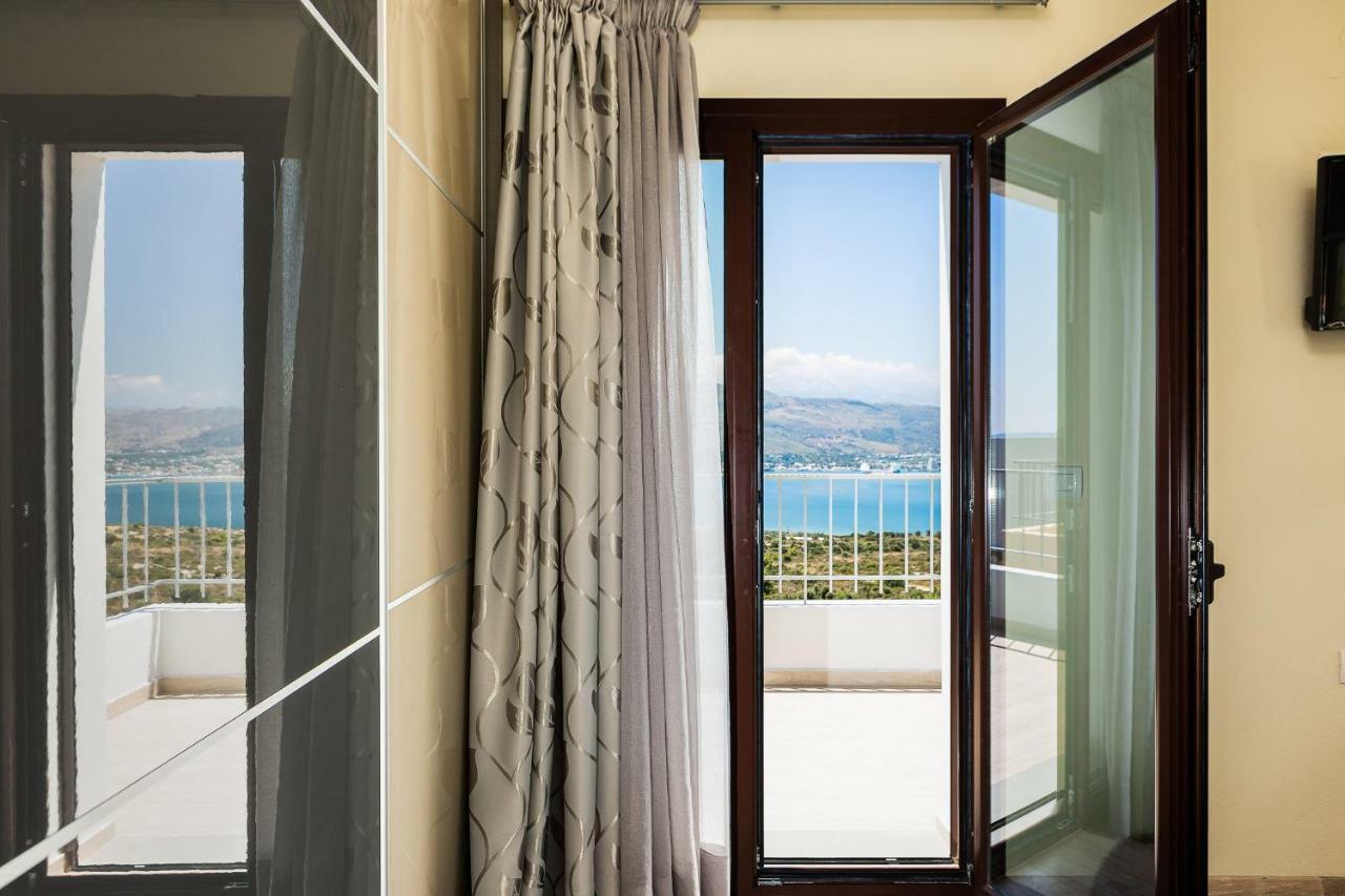 Istros Villas - With Pools, Bbq & Heated Spa Whirlpools, By Thinkvilla Korakiaí Eksteriør bilde